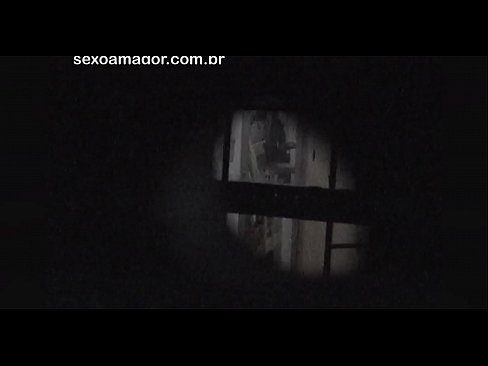 ❤️ Blondie hè videoregistrata in segretu da un voyeur di u quartieru nascostu daretu à i mattoni cavi ️ Video sessu à co.assistdoctor23.ru ❌